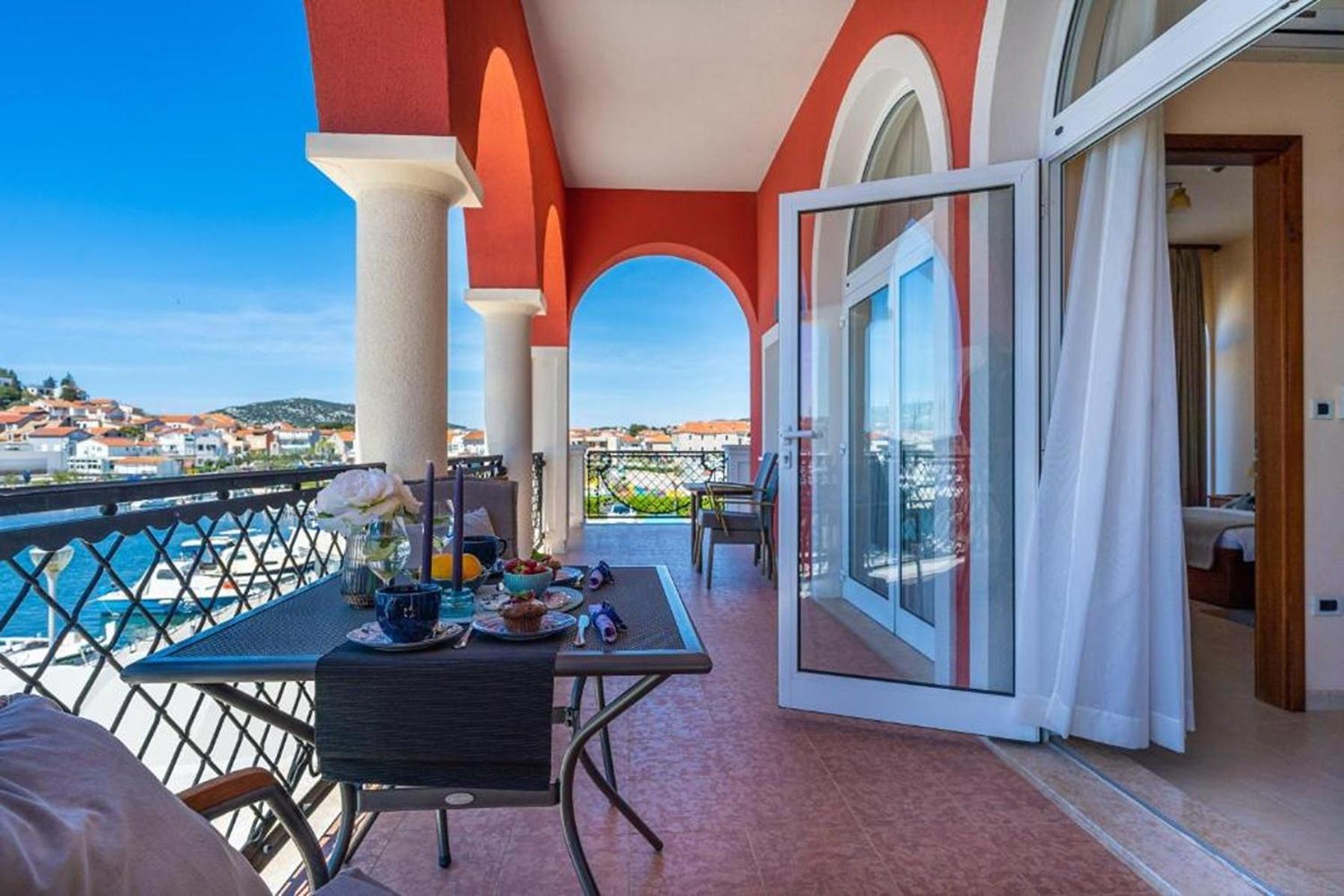 Villa Arcadium Tribalj Exteriör bild